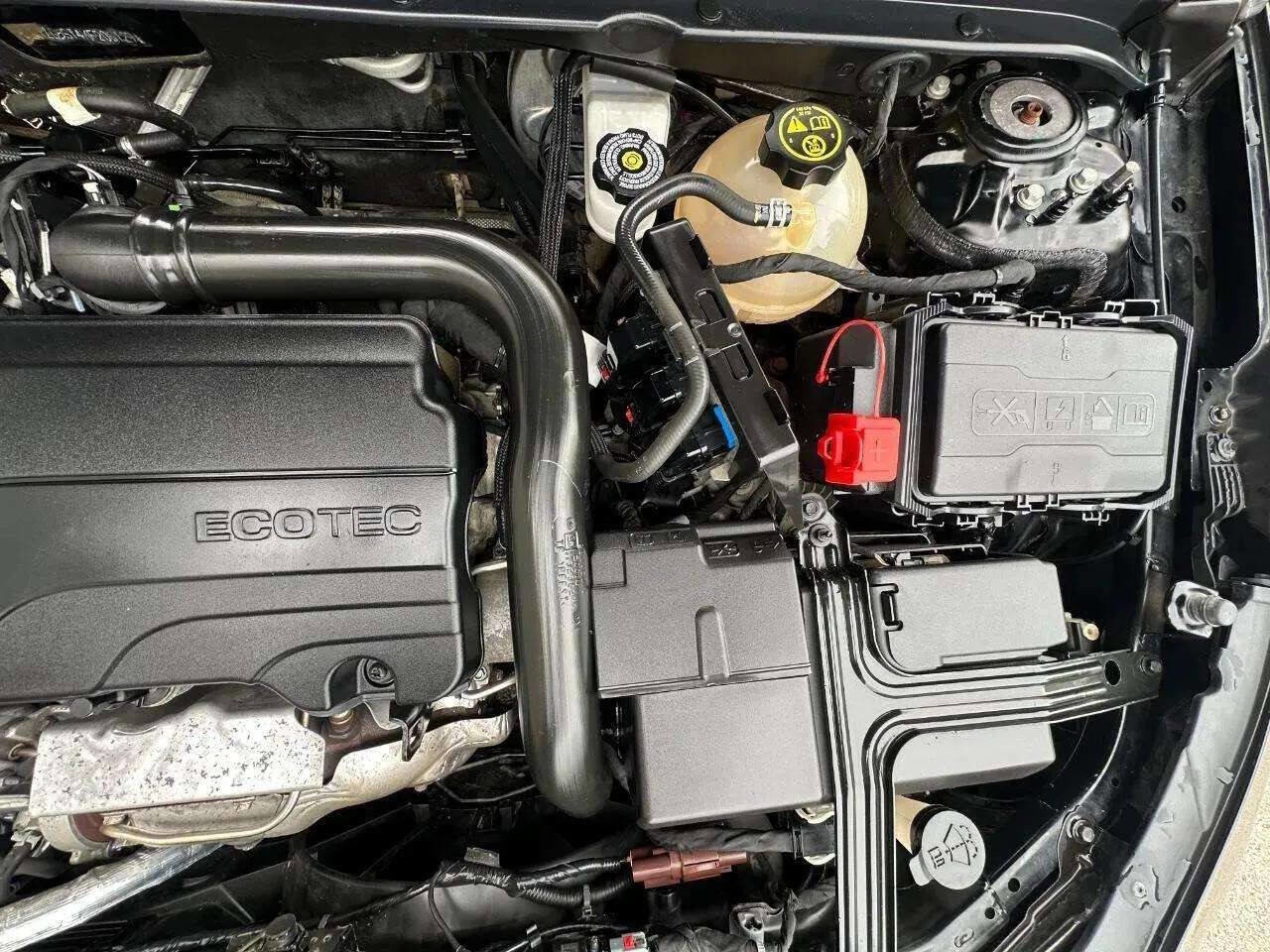 Used 2019 Chevrolet Malibu RS image 49