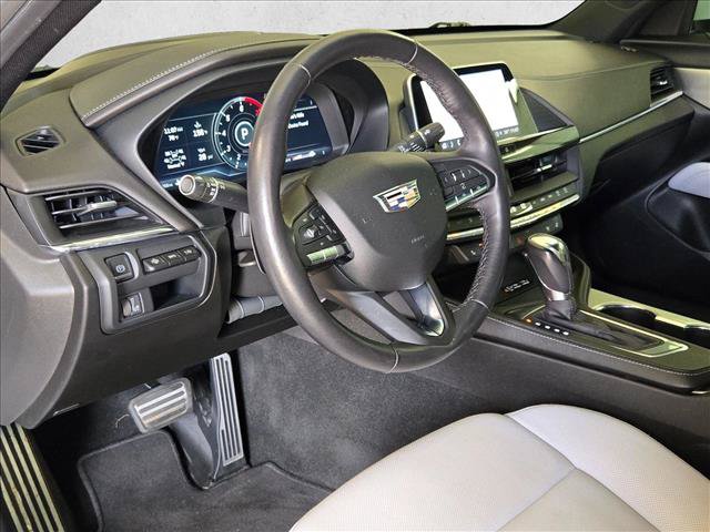 Used 2022 Cadillac CT4 Premium Luxury RWD image 9