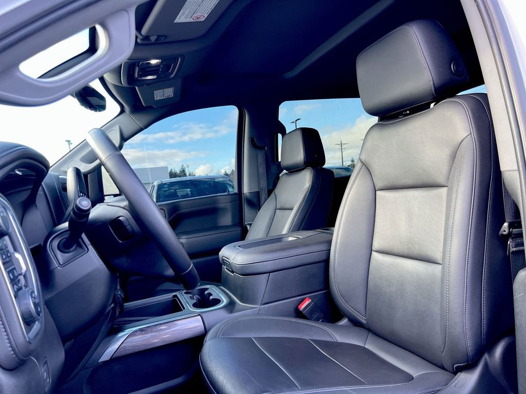 Used 2022 Chevrolet Silverado 3500 LTZ w/ LTZ Premium Package image 17