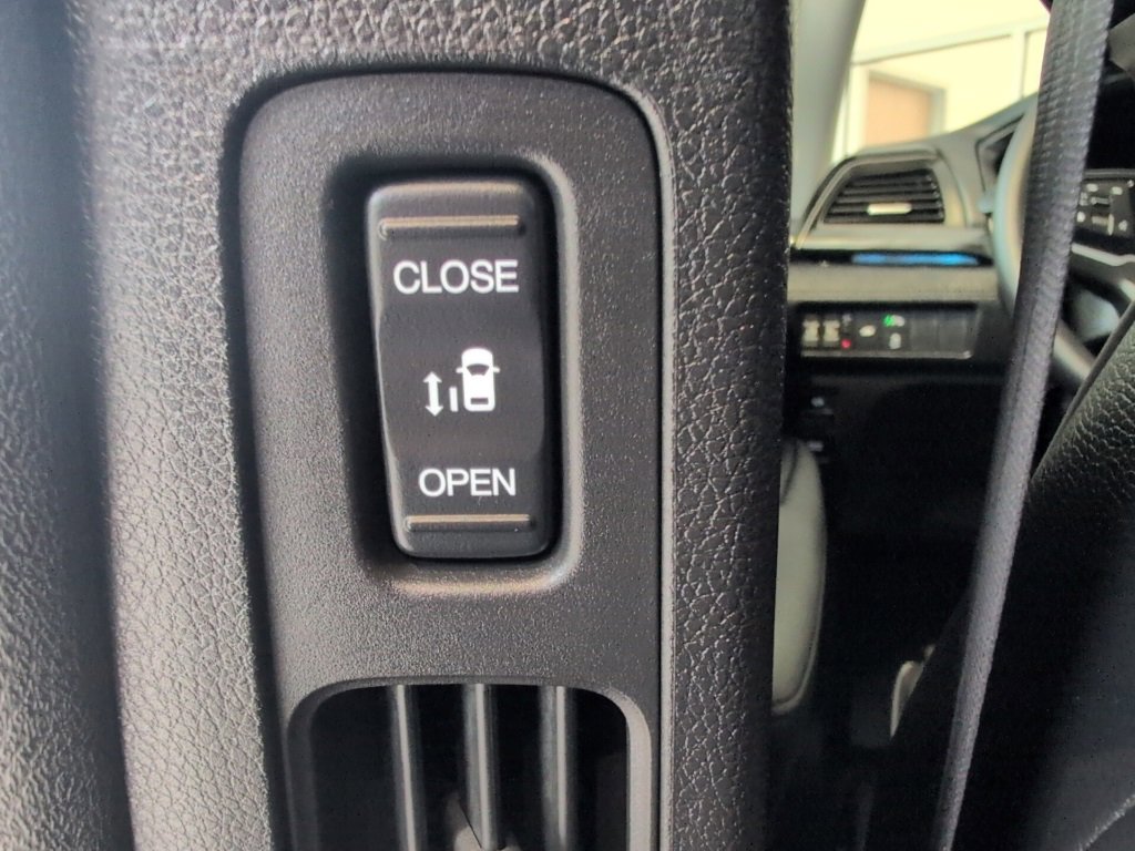 Used 2025 Honda Odyssey Elite image 31