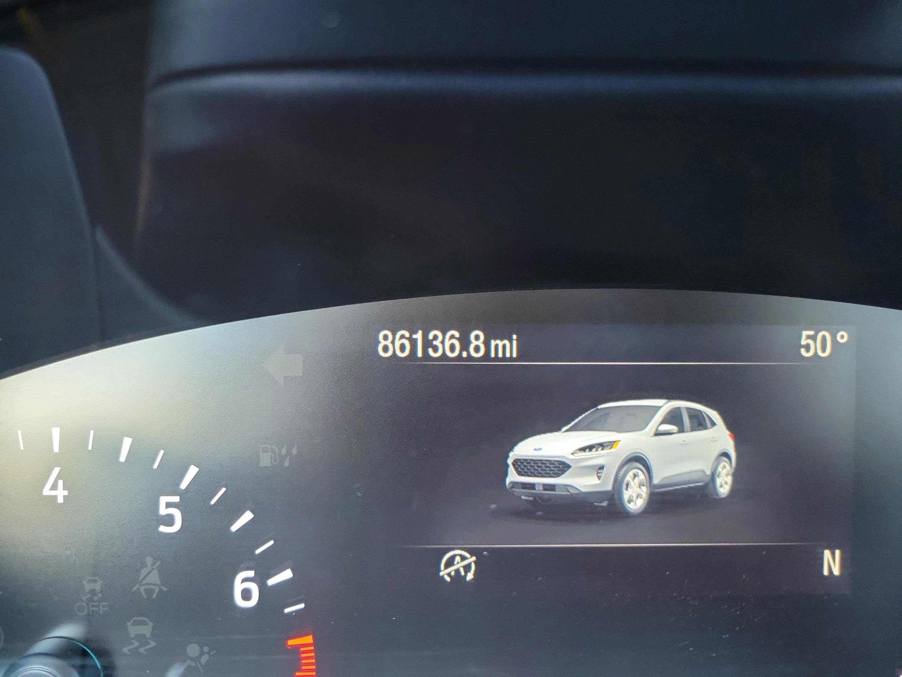 Used 2020 Ford Escape SE image 14