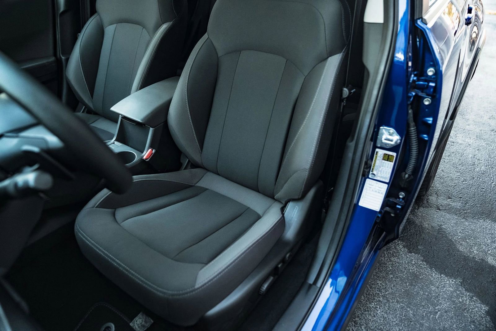 Used 2025 Subaru Crosstrek 2.0i Premium image 23