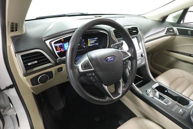 Certified 2019 Ford Fusion SEL FWD image 26