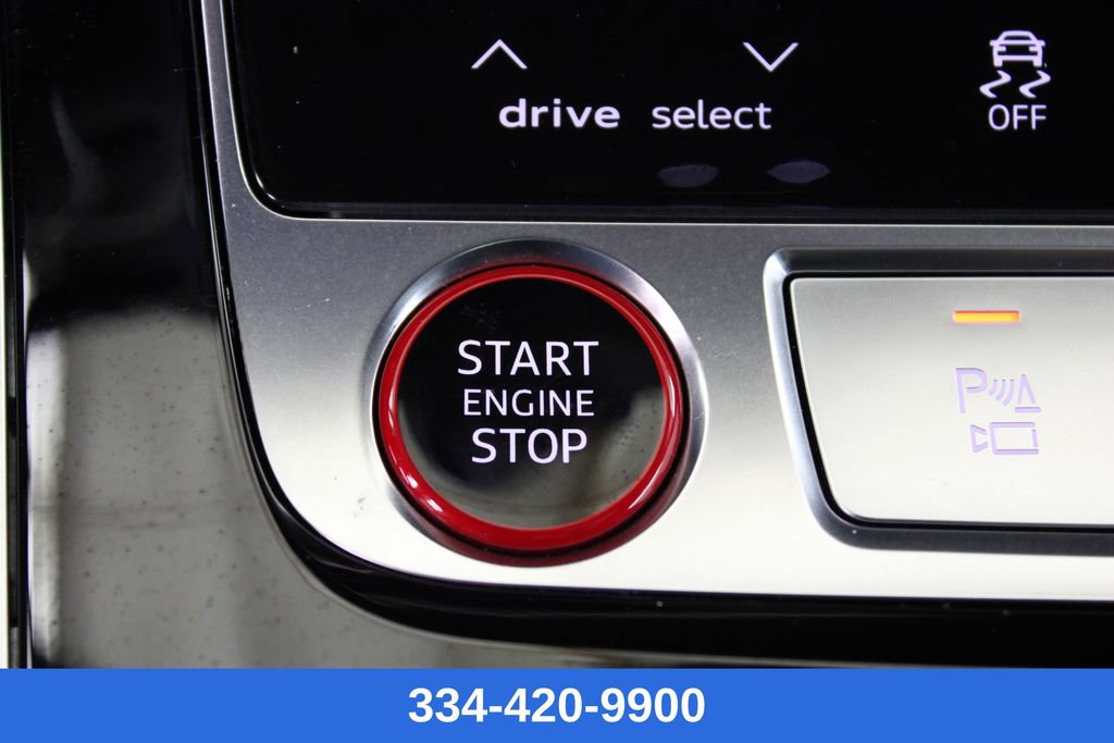 Used 2024 Audi RS Q8 image 11