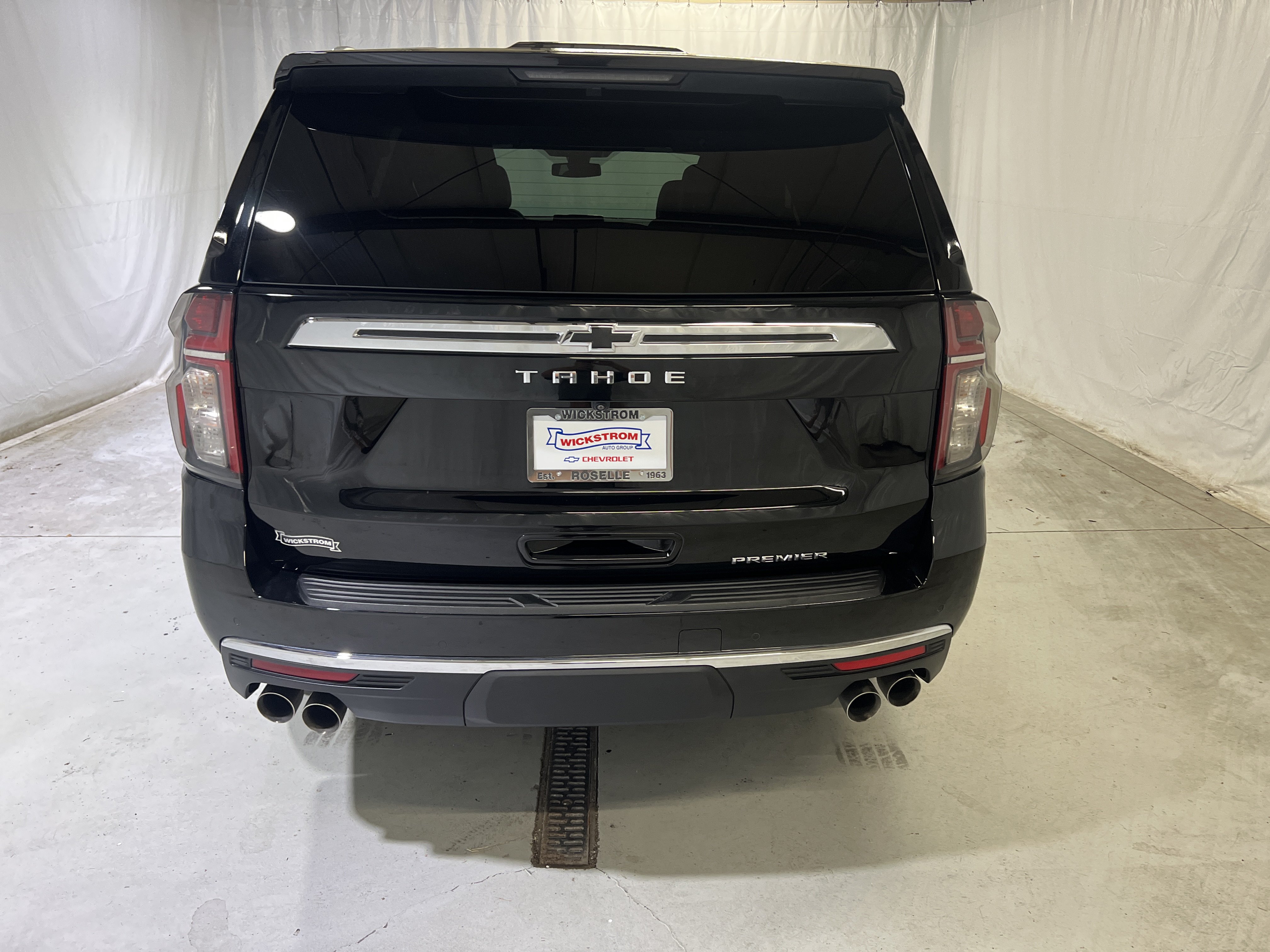 Used 2021 Chevrolet Tahoe Premier AWD/4WD image 9