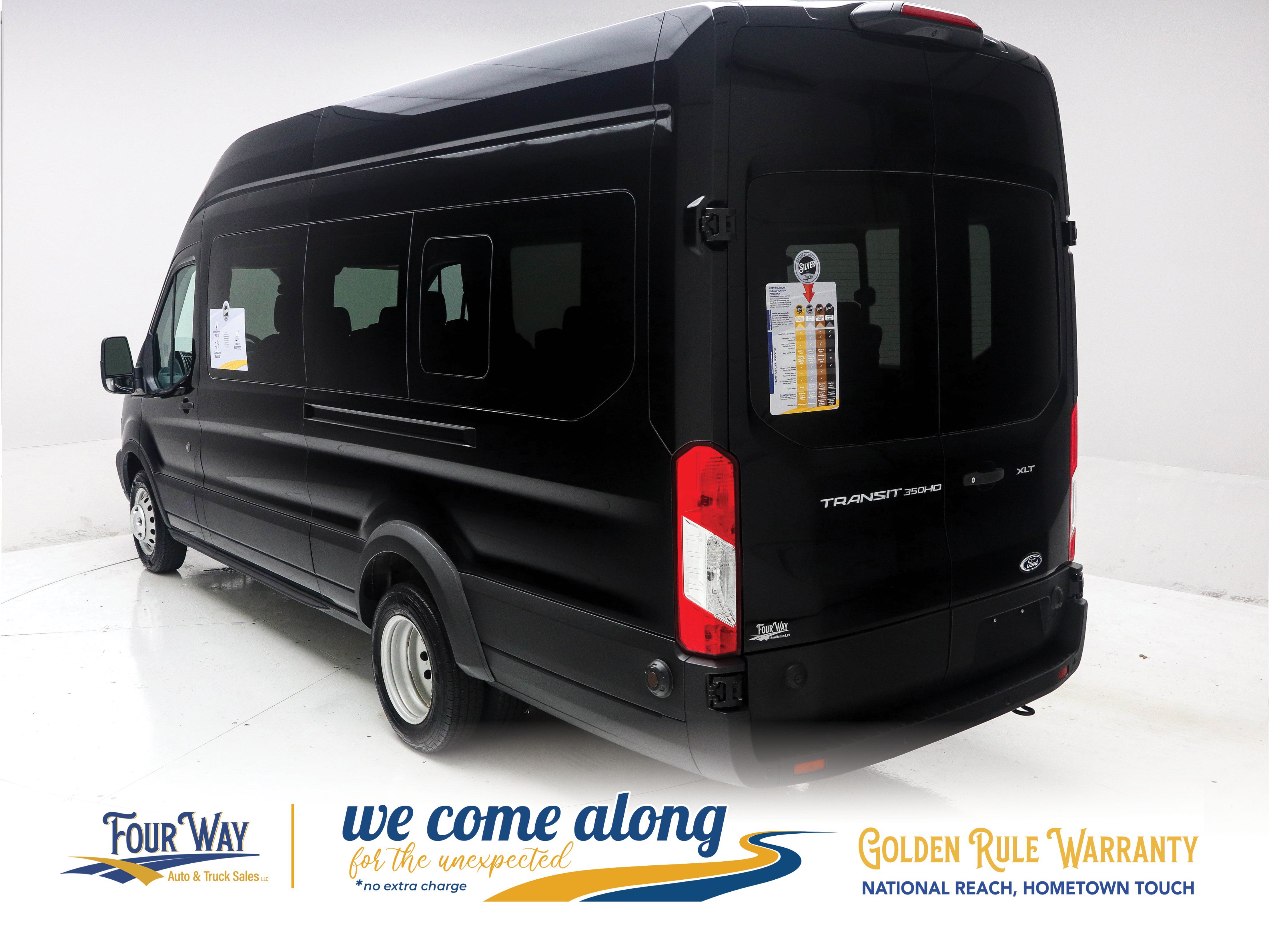 Used 2019 Ford Transit 350 XLT RWD image 6
