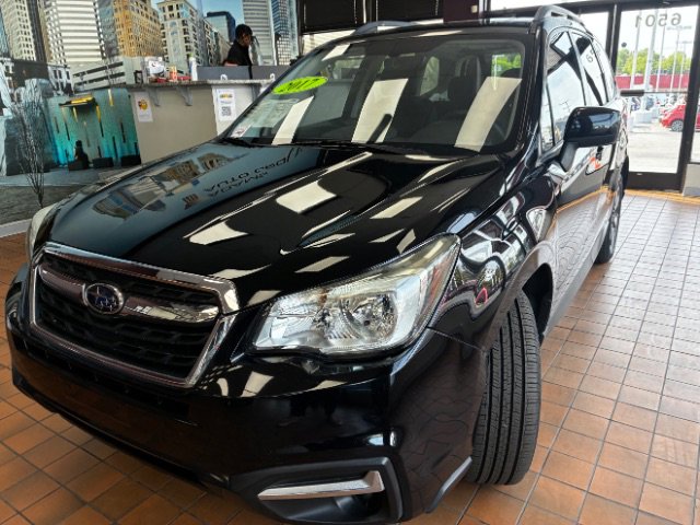Used 2017 Subaru Forester 2.5i Premium w/ Popular Package #2A AWD/4WD image 8
