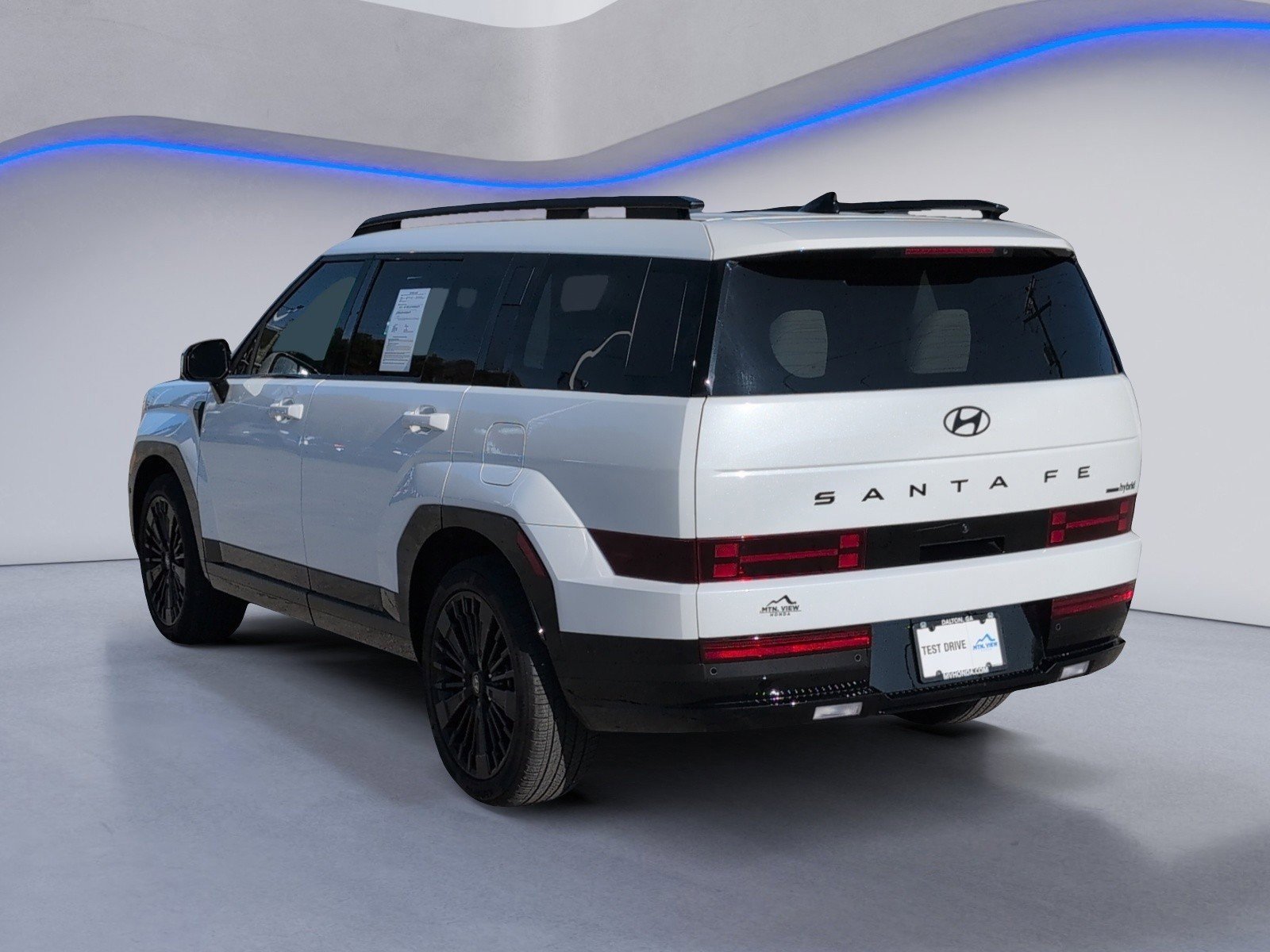 Used 2025 Hyundai Santa Fe Calligraphy image 3