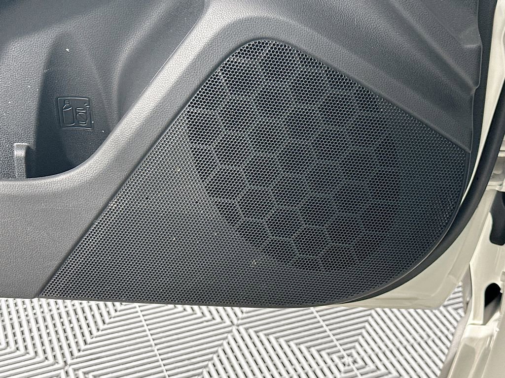 Used 2021 Subaru Crosstrek 2.5i Sport w/ Moonroof Package image 18