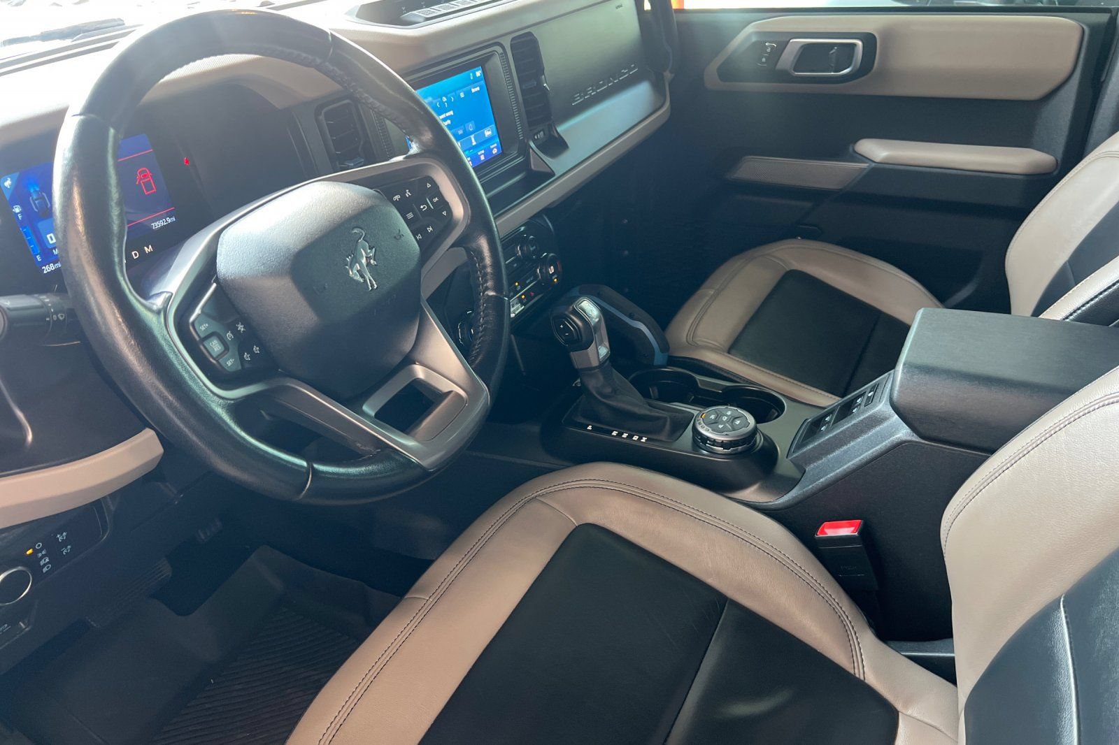 Used 2021 Ford Bronco Wildtrak AWD/4WD image 7