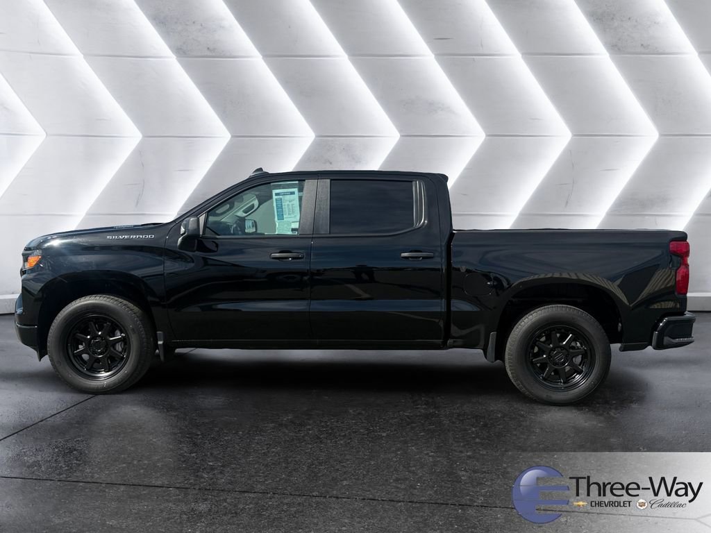 Certified 2025 Chevrolet Silverado 1500 Custom w/ LPO, Dark Essentials Package image 2