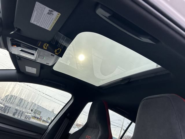 New 2026 Volkswagen GTI SE FWD image 24