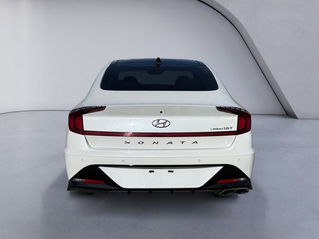 Used 2022 Hyundai Sonata Limited w/ Preferred Accessory Package image 4