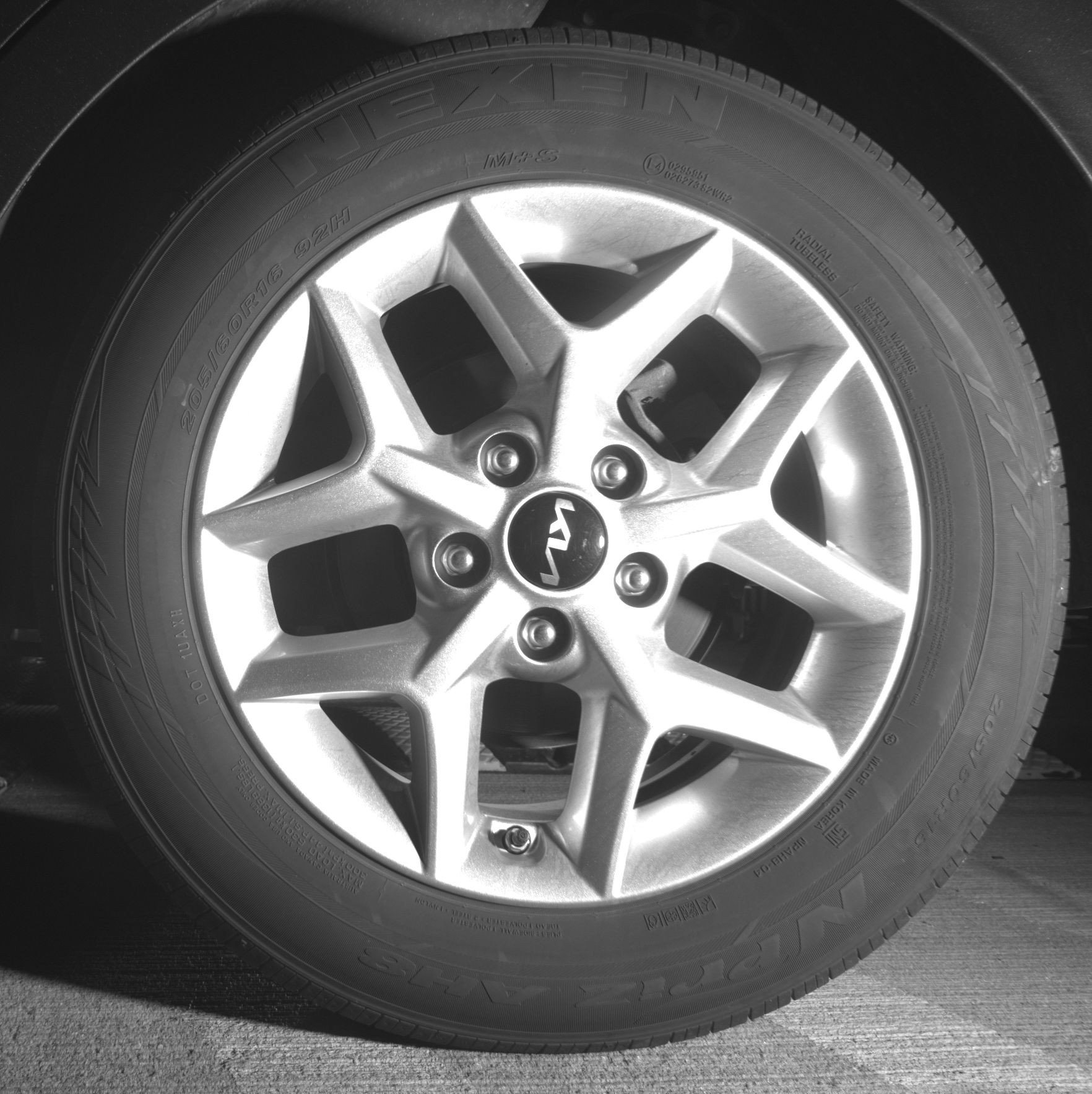 Used 2025 Kia Soul LX w/ LX Technology Package FWD image 14