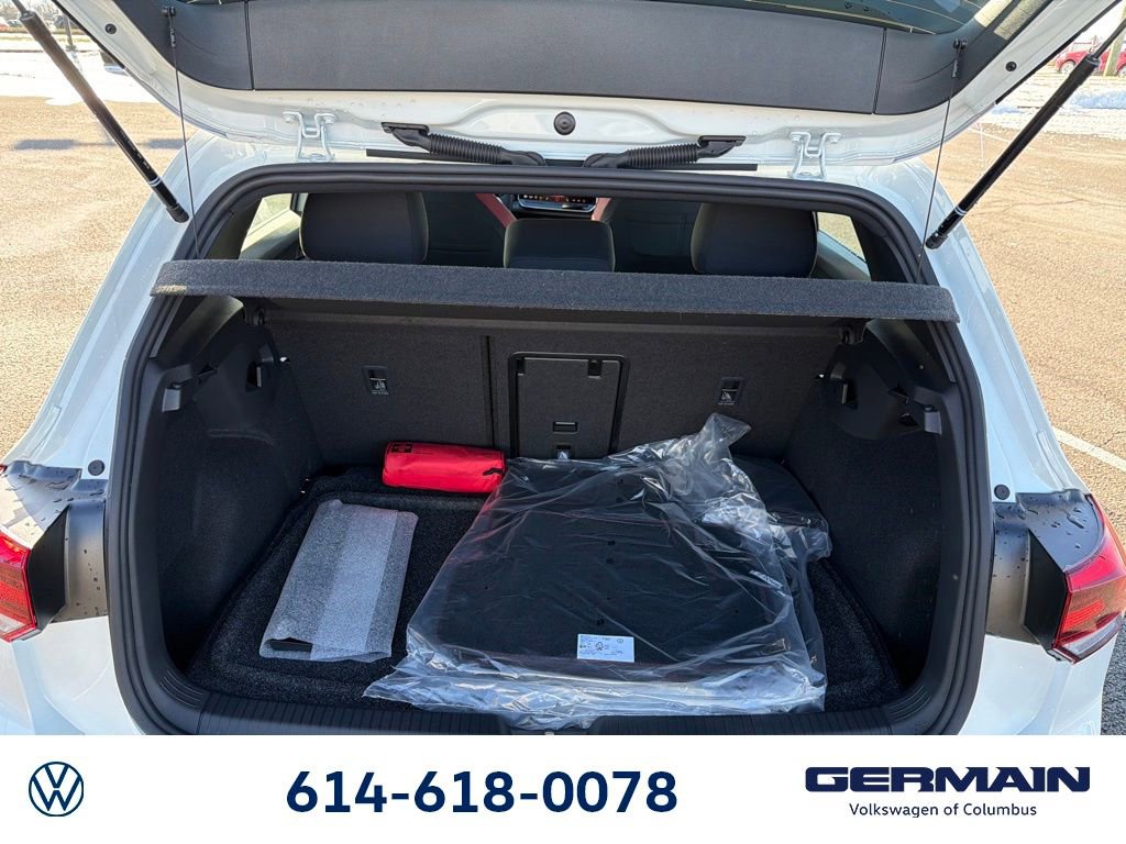 New 2026 Volkswagen Golf S image 14