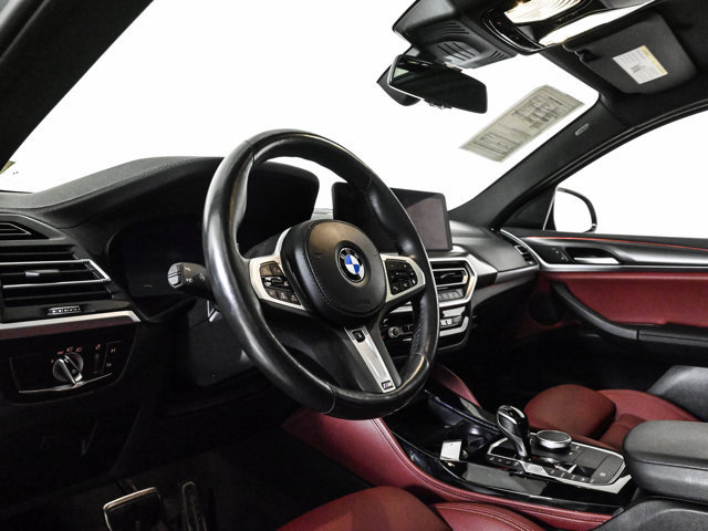 Used 2024 BMW X4 xDrive30i w/ Premium Package AWD/4WD image 10