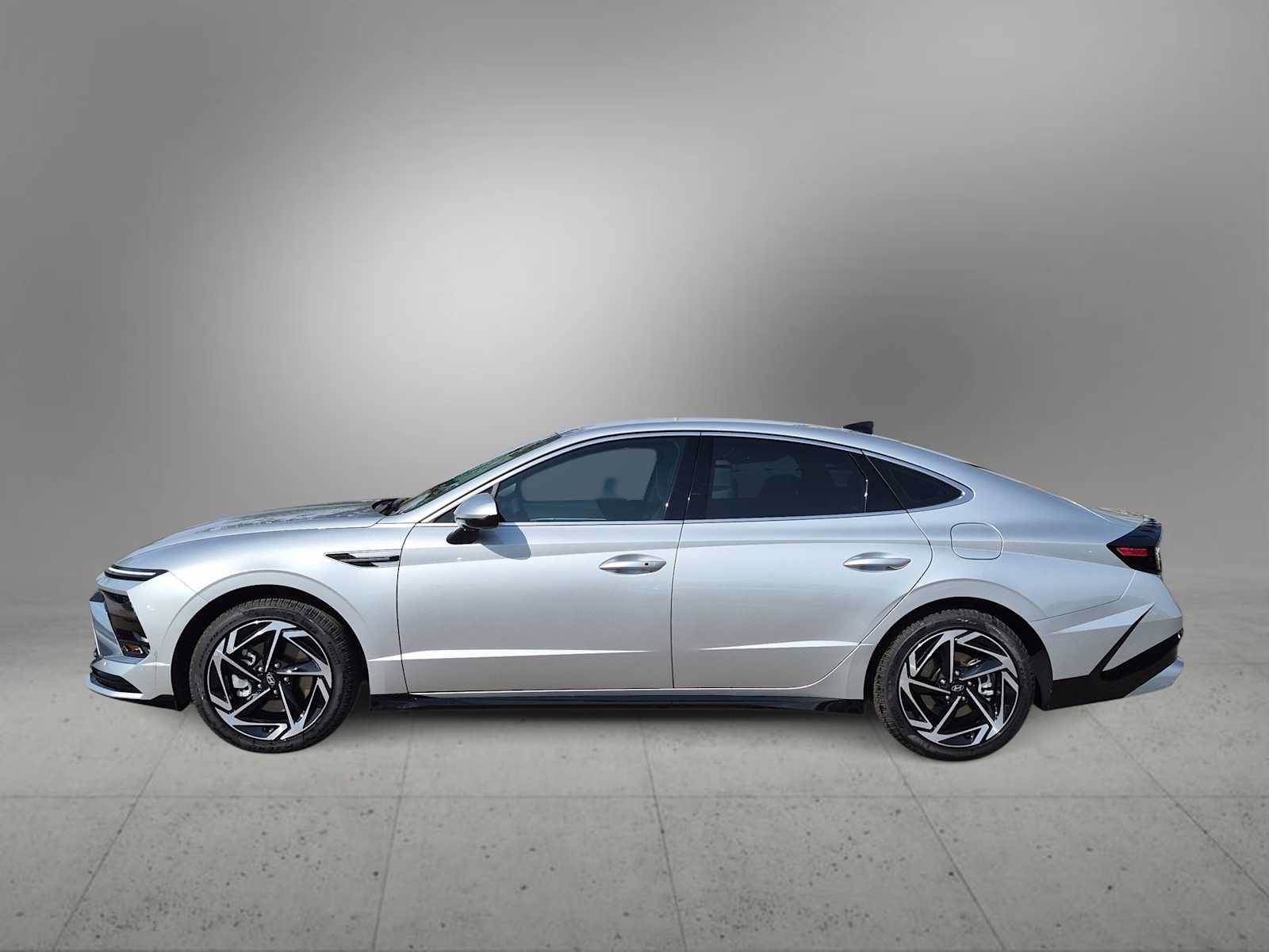 New 2026 Hyundai Sonata SEL FWD image 5
