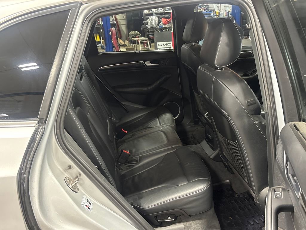 Used 2014 Audi SQ5 Prestige w/ Prestige Package AWD/4WD image 17