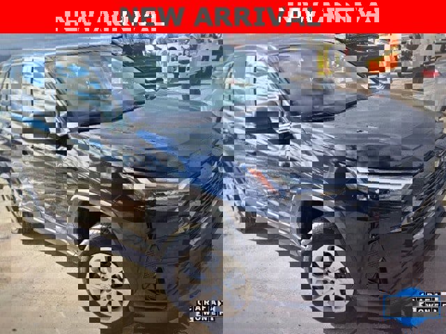 Used 2024 Toyota RAV4 LE image 10