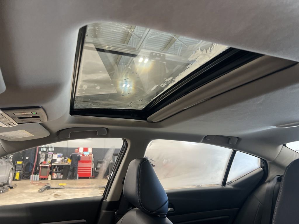 Certified 2024 Nissan Altima 2.5 SL image 8