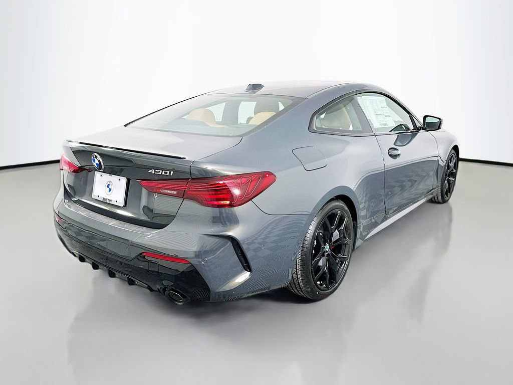 Used 2026 BMW 430i Coupe w/ M Sport Package image 5