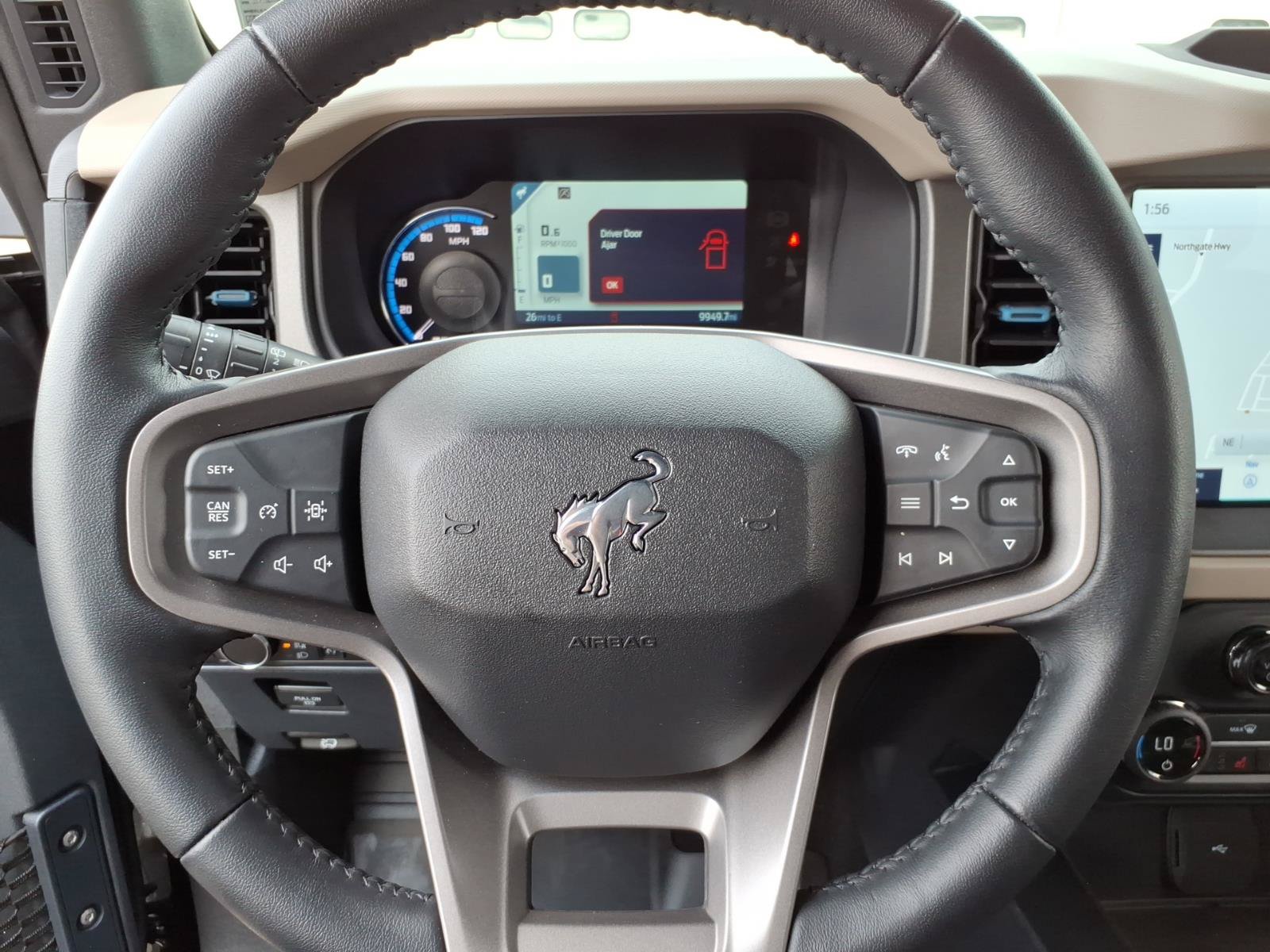 Certified 2024 Ford Bronco Wildtrak AWD/4WD image 18