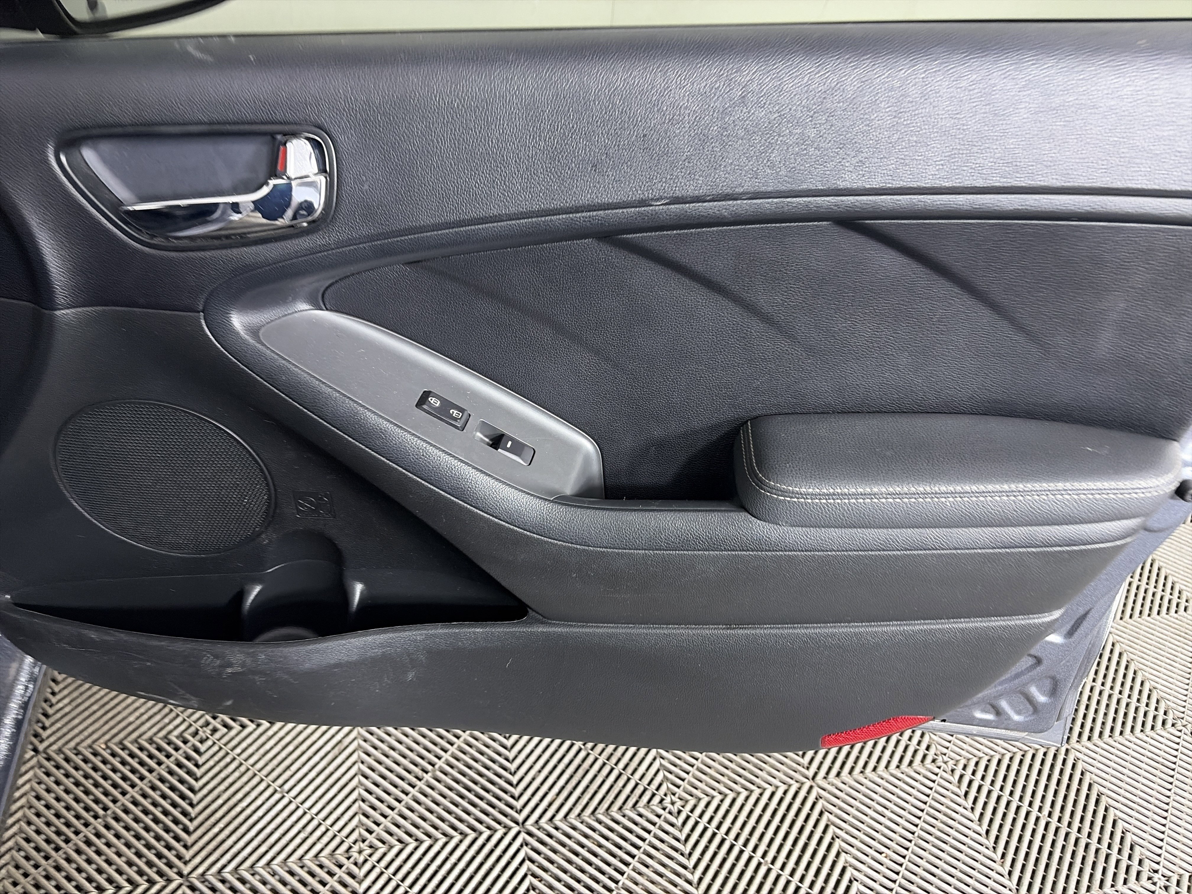 Used 2018 Kia Forte S image 41