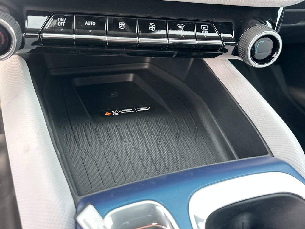 New 2026 Chevrolet Equinox EV LT image 22