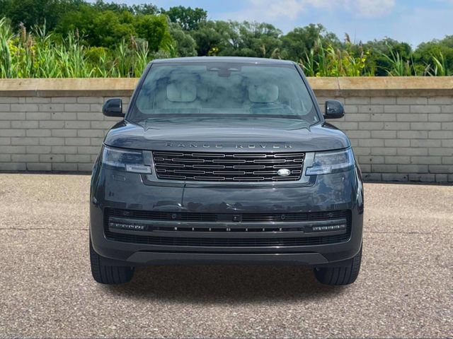 New 2027 Land Rover Range Rover Long Wheelbase Autobiography AWD/4WD image 2