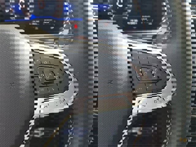 Certified 2022 Volkswagen Tiguan SE image 22