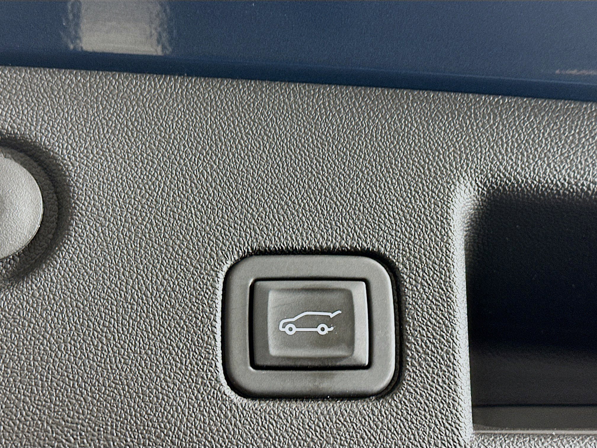 Used 2024 Chevrolet Equinox LT image 30