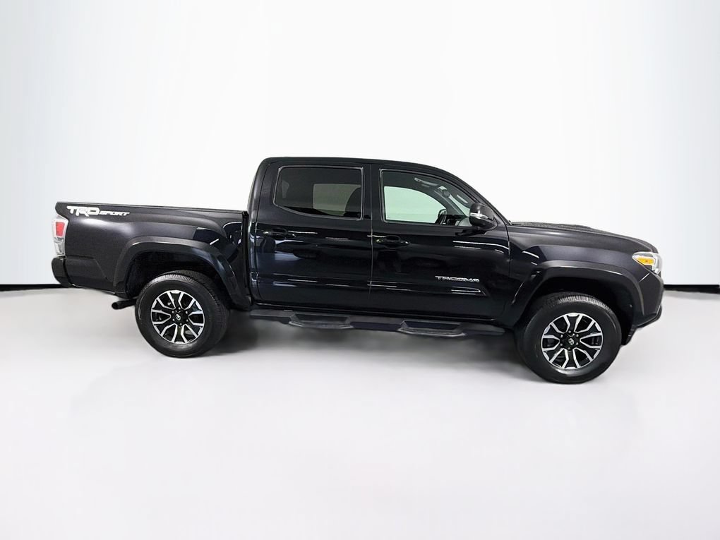 Used 2022 Toyota Tacoma TRD Sport w/ Technology Package RWD image 11