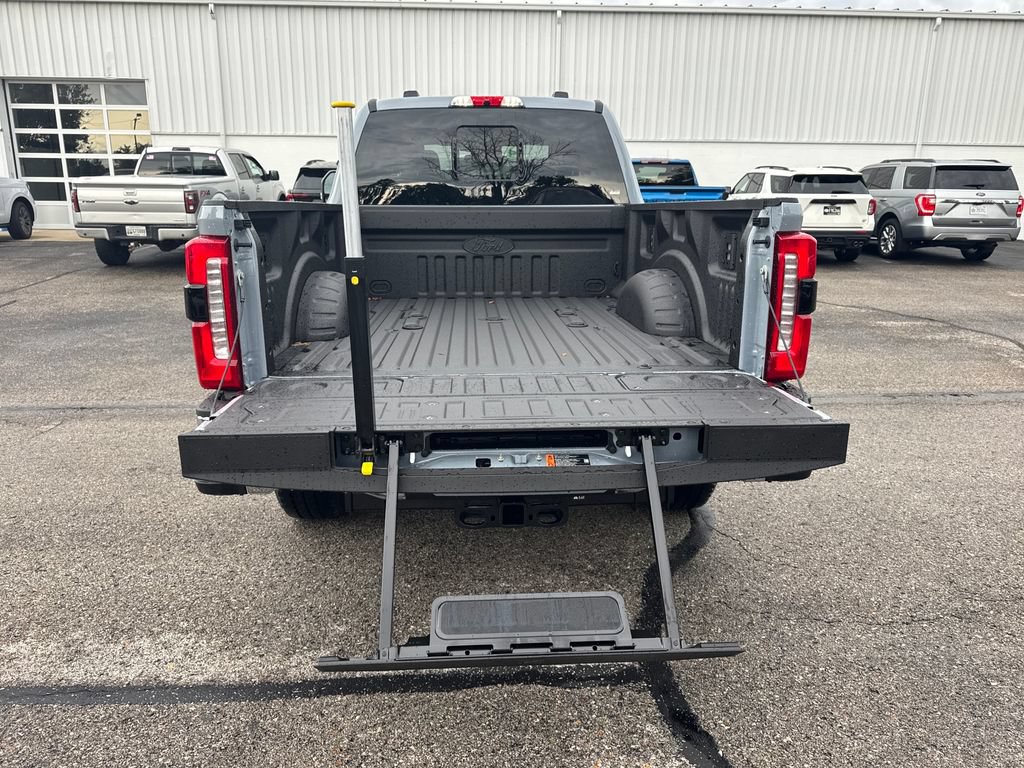 New 2026 Ford F250 Lariat w/ Lariat Ultimate Package AWD/4WD image 8