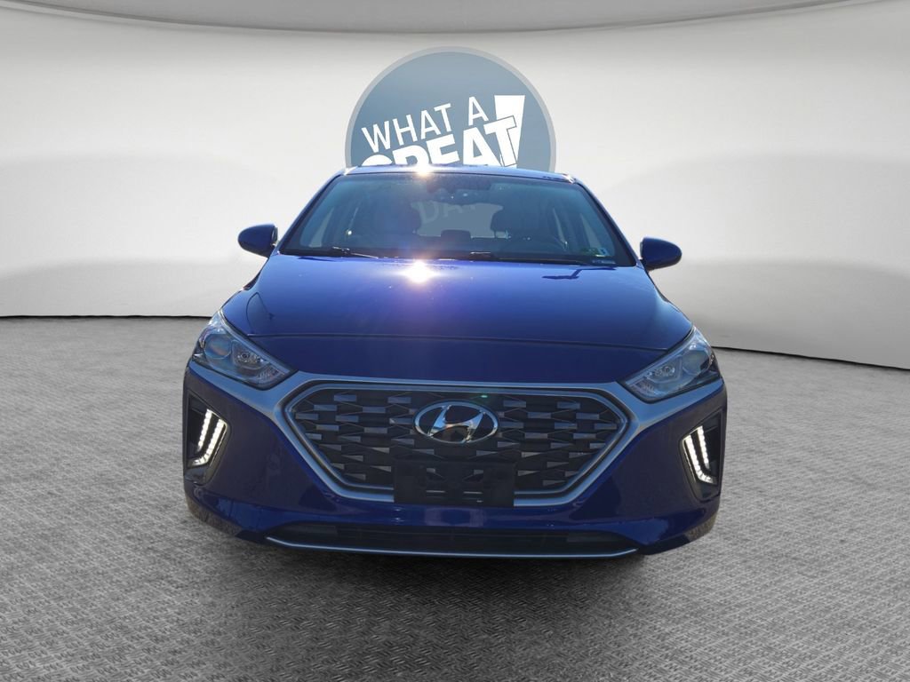 Used 2022 Hyundai Ioniq SE image 9