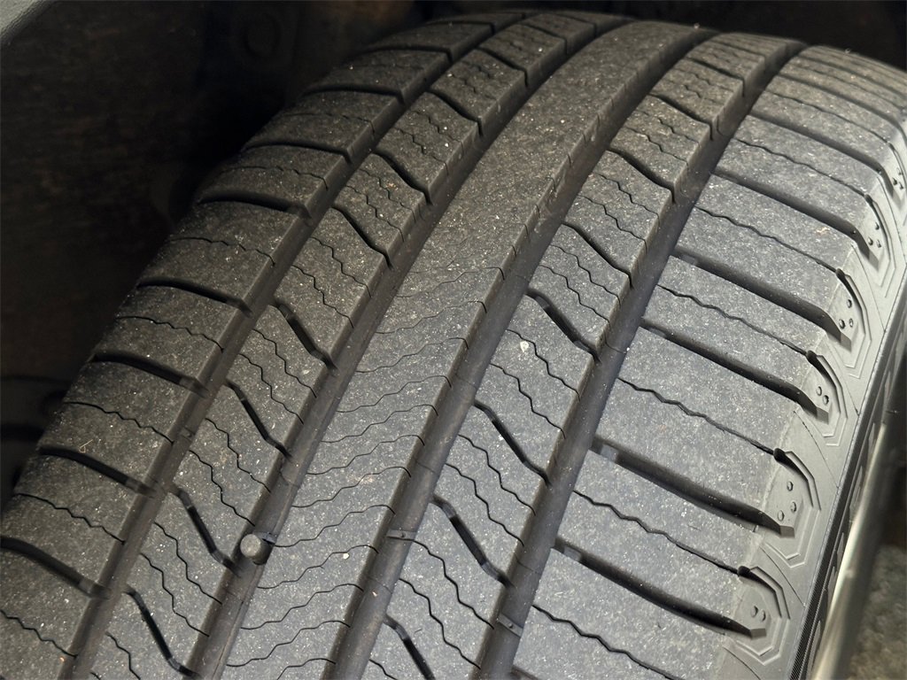 Used 2016 Toyota RAV4 Limited image 25