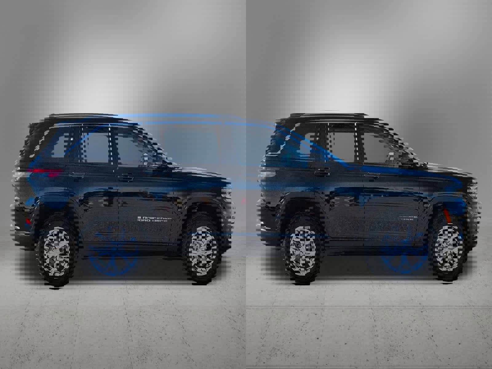 Used 2022 Jeep Grand Cherokee Limited image 7