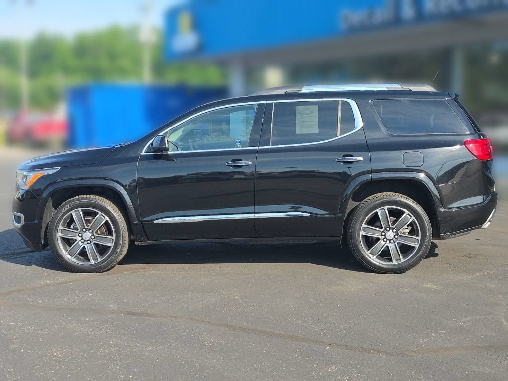 Used 2019 GMC Acadia Denali AWD/4WD image 3