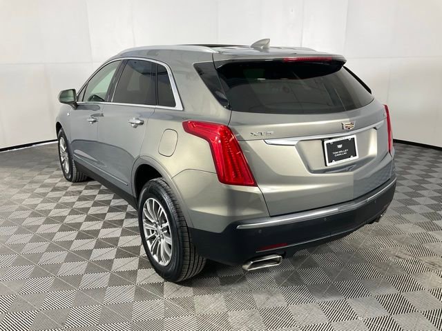 Used 2018 Cadillac XT5 Luxury w/ Driver Awareness Package image 4