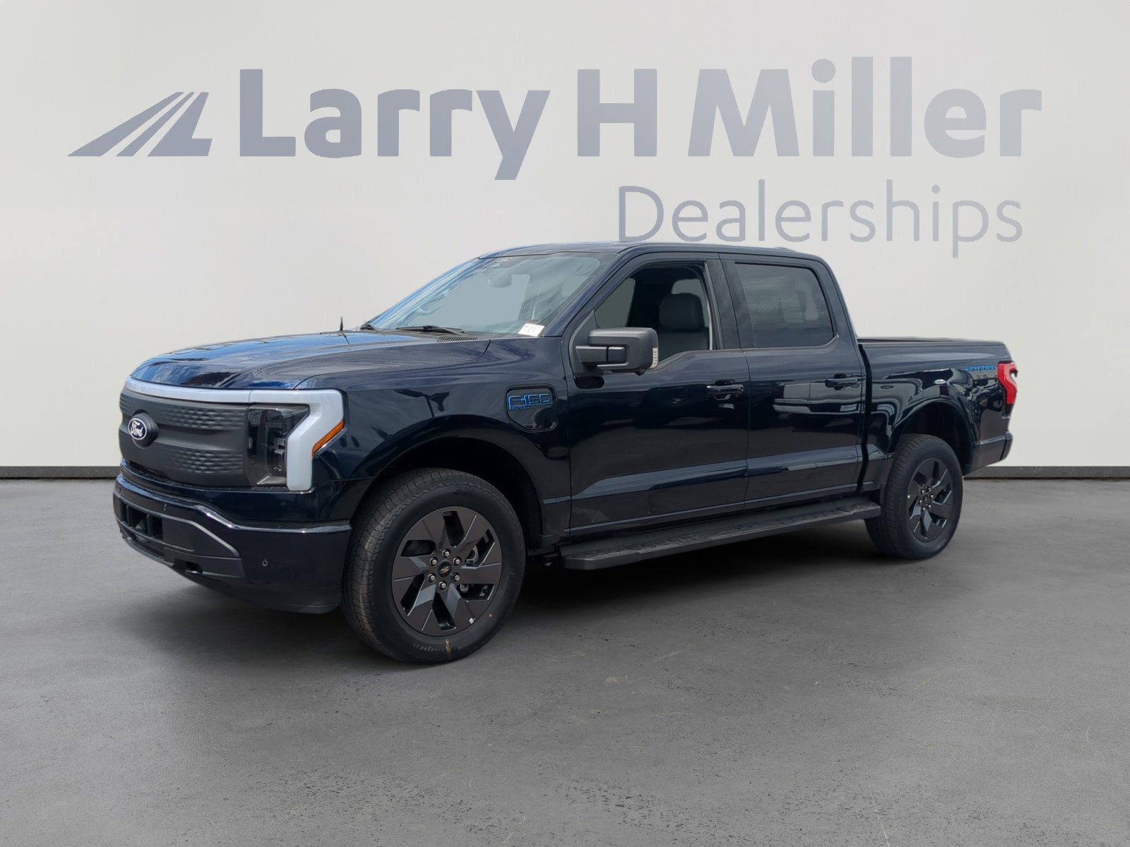 New 2025 Ford F150 Lightning Flash