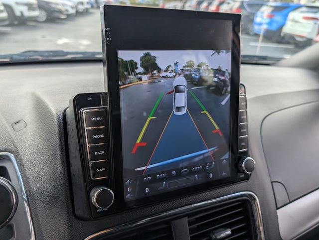 Used 2018 Dodge Grand Caravan GT image 27