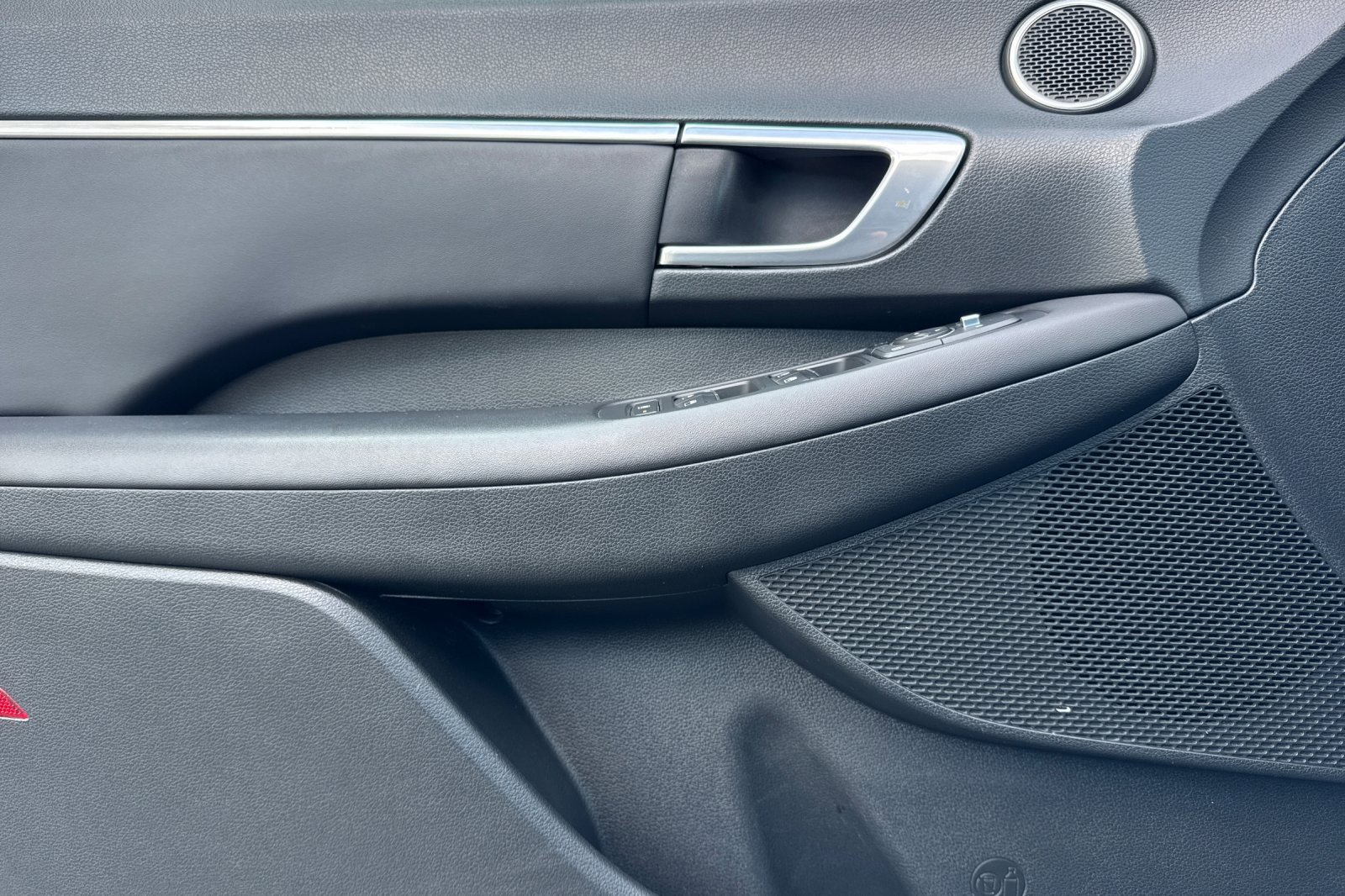 Used 2022 Hyundai Sonata SEL image 11