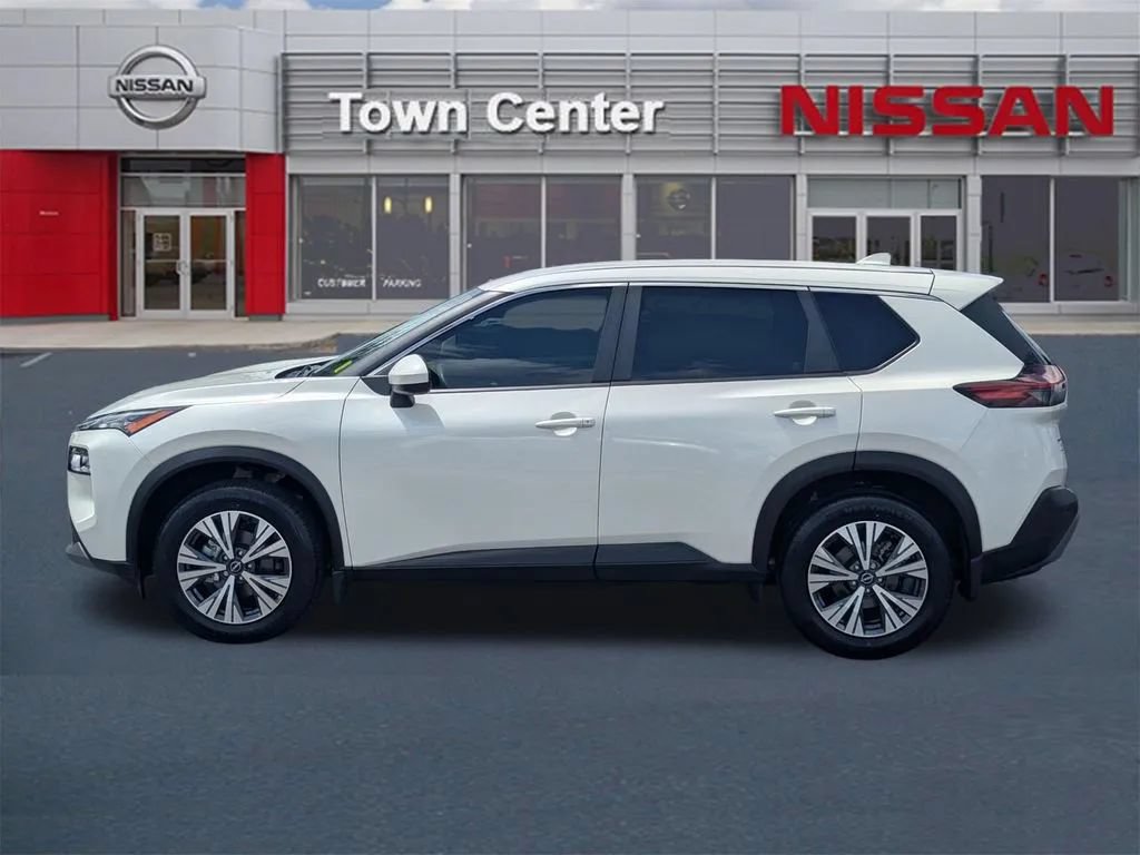 Certified 2023 Nissan Rogue SV FWD image 4