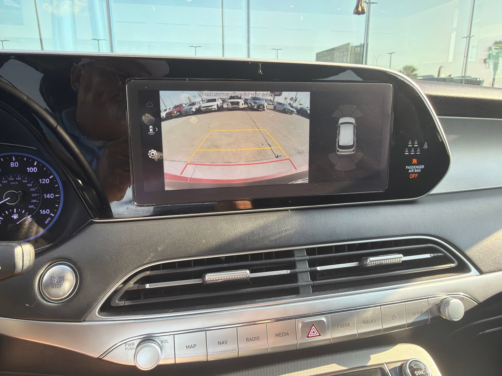 Used 2022 Hyundai Palisade SEL w/ Premium Package FWD image 17