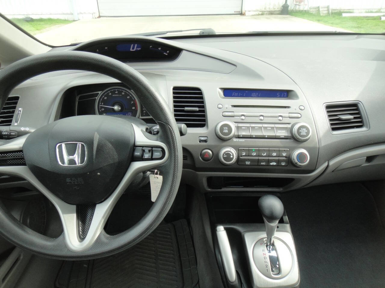 Used 2010 Honda Civic LX image 11