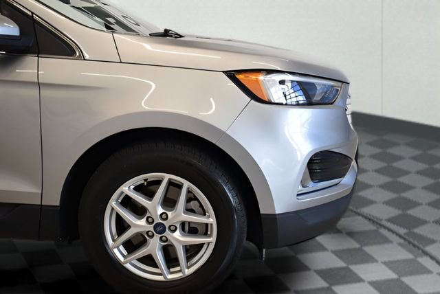 Used 2022 Ford Edge SEL image 13