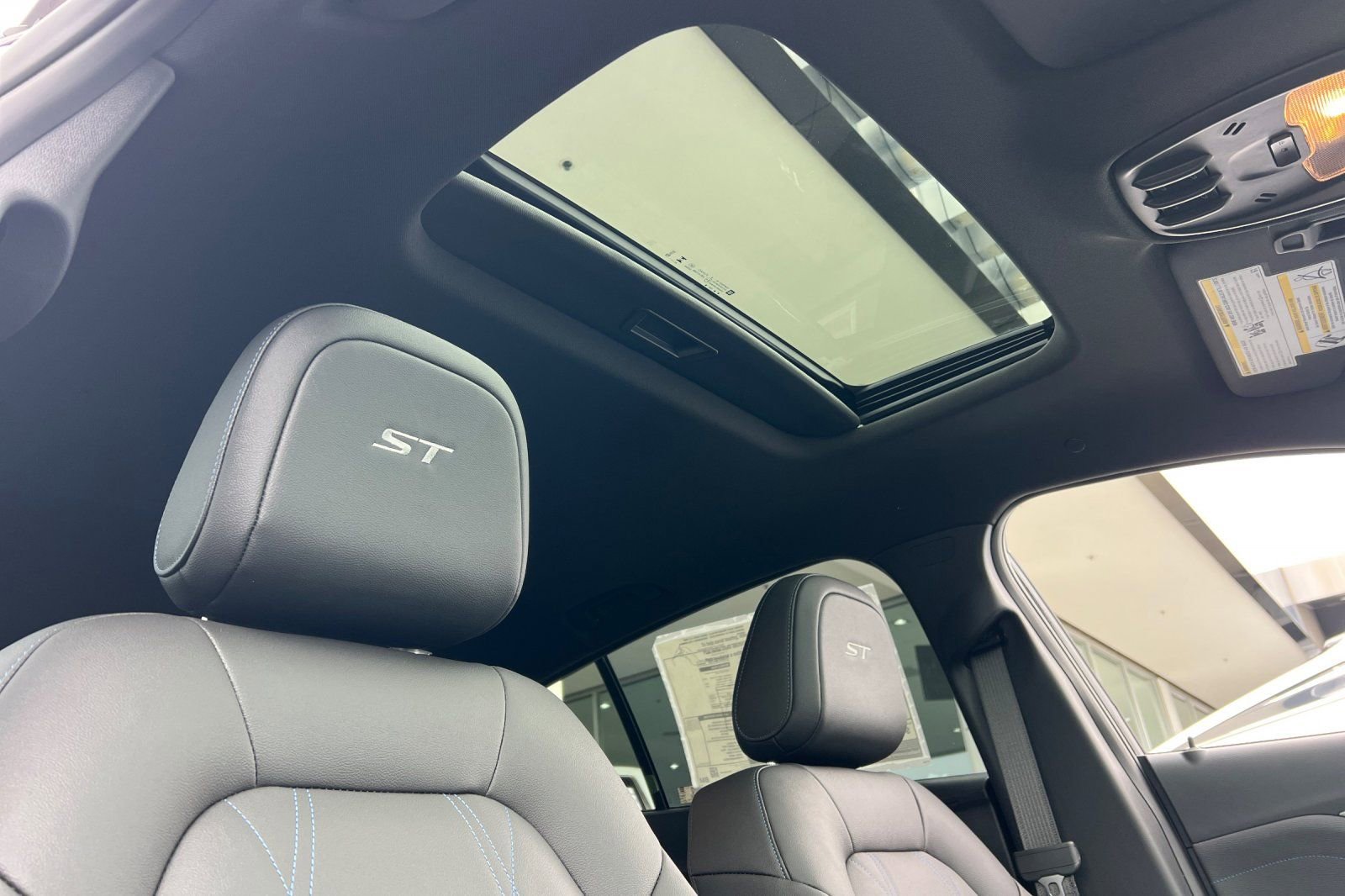 New 2026 Buick Envista Sport Touring image 16