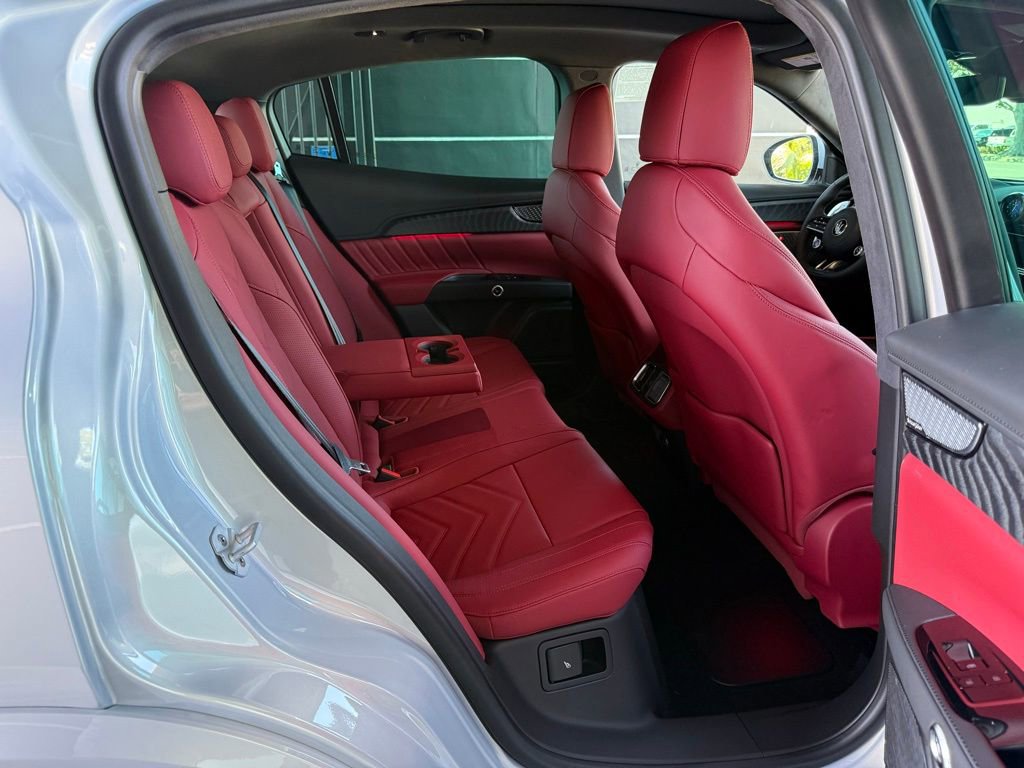 New 2026 Maserati Grecale Modena image 13