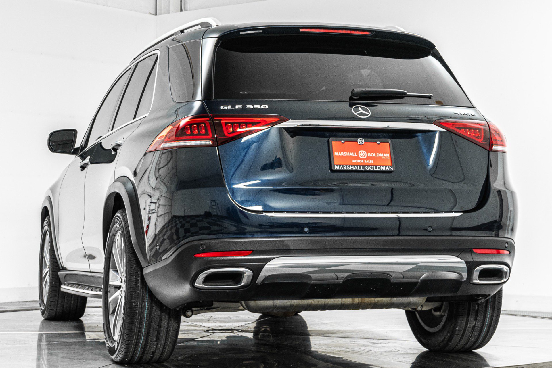 Used 2022 Mercedes-Benz GLE 350 4MATIC image 7