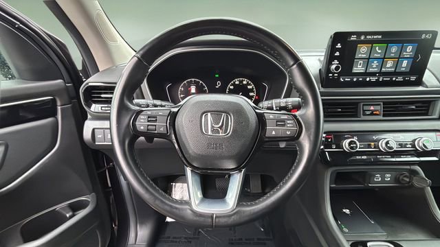 Used 2024 Honda Pilot EX-L image 11