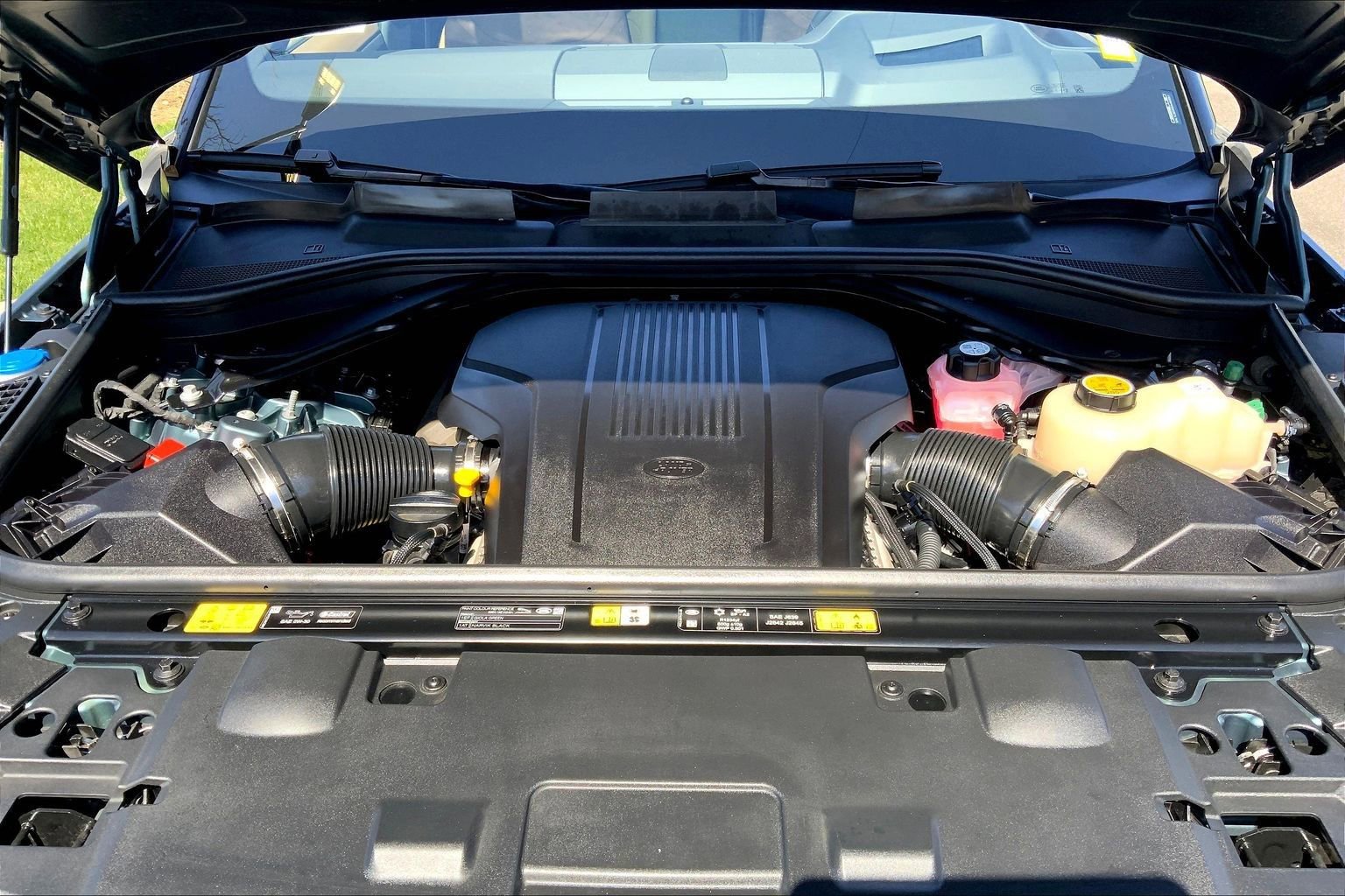 Used 2025 Land Rover Range Rover Sport Dynamic SE image 29